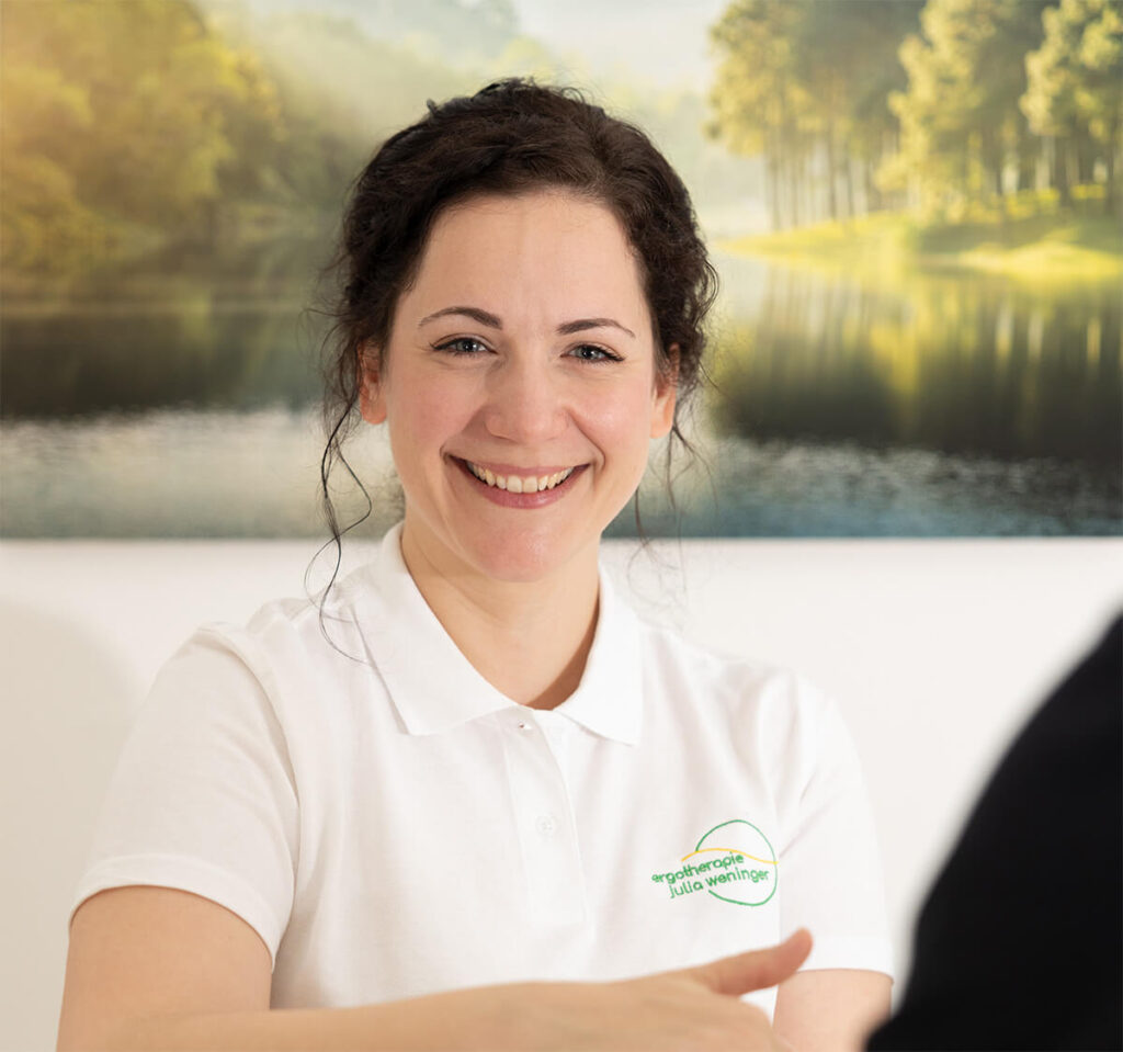 Portrait von Julia Weninger